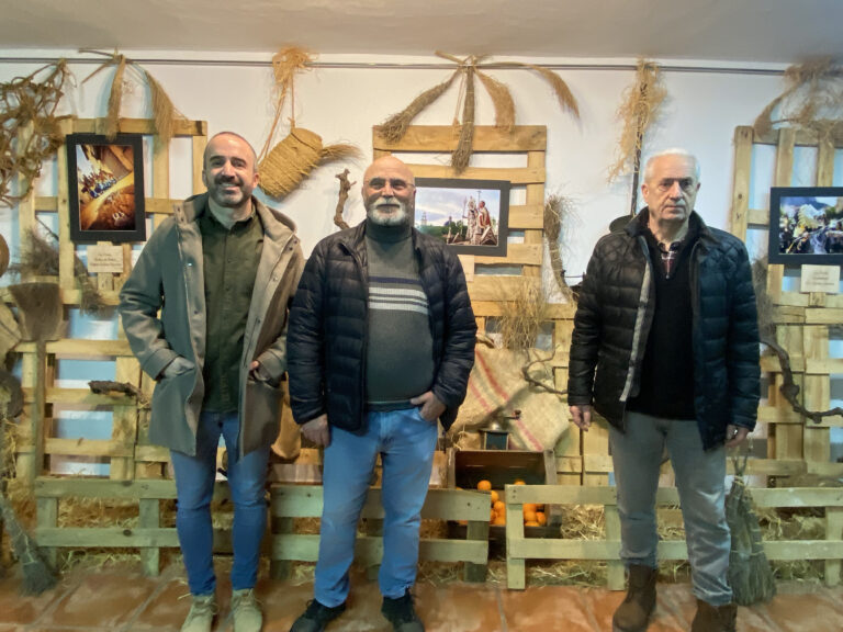 La Junta de Festes inaugura l’Exposició Fotogràfica de la Fireta de Sant Antoni 2026