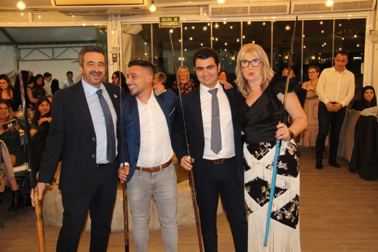 Muro encén el compte enrere festiu amb la presentació del cartell, la revista i els càrrecs de 2026